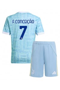 Juventus Francisco Conceicao #7 Babyklær Borte Fotballdrakt til barn 2025-26 Korte ermer (+ Korte bukser)